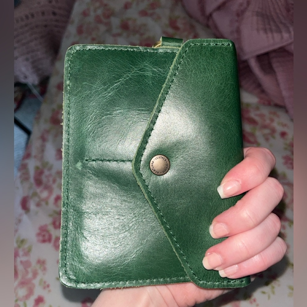 BNNU Portland Leather Goods Passport Wristlet Cowboy Mint
